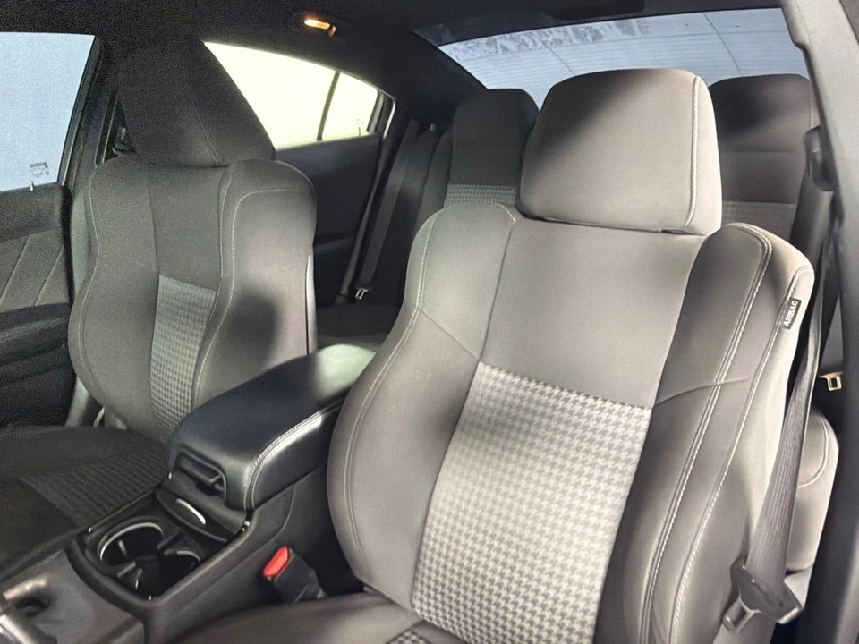 2023 Dodge Charger 7th Gen - Image 13 of 25