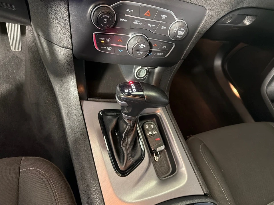 2023 Dodge Charger 7th Gen - Image 17 of 25