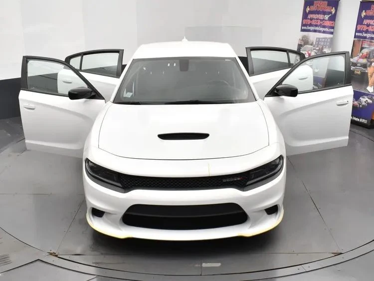 2023 Dodge Charger 7th Gen - Image 10 of 12