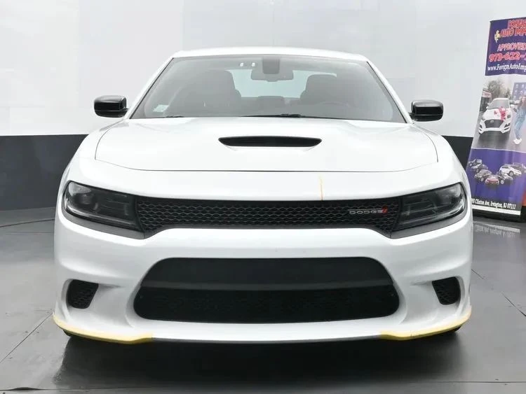 2023 Dodge Charger 8th Gen - Image 3 of 12