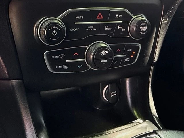 2023 Dodge Charger 7th Gen - Image 25 of 31