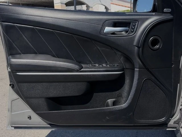 2023 Dodge Charger 7th Gen - Image 14 of 31