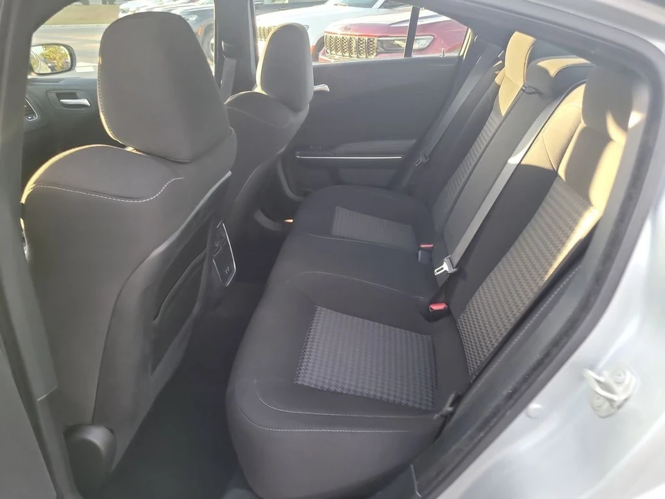 2023 Dodge Charger 7th Gen - Image 11 of 12