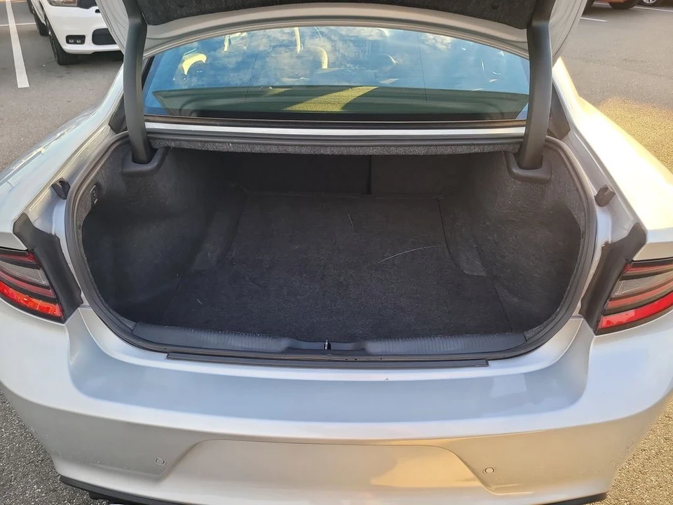 2023 Dodge Charger 7th Gen - Image 8 of 12