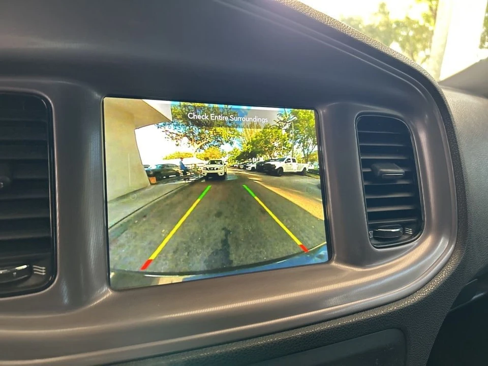 2023 Dodge Charger 7th Gen - Image 9 of 12