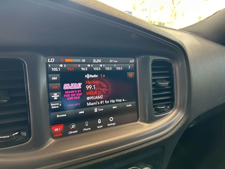 2023 Dodge Charger 7th Gen - Image 7 of 12