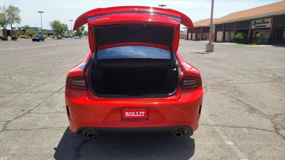 2023 Dodge Charger 7th Gen - Image 13 of 20