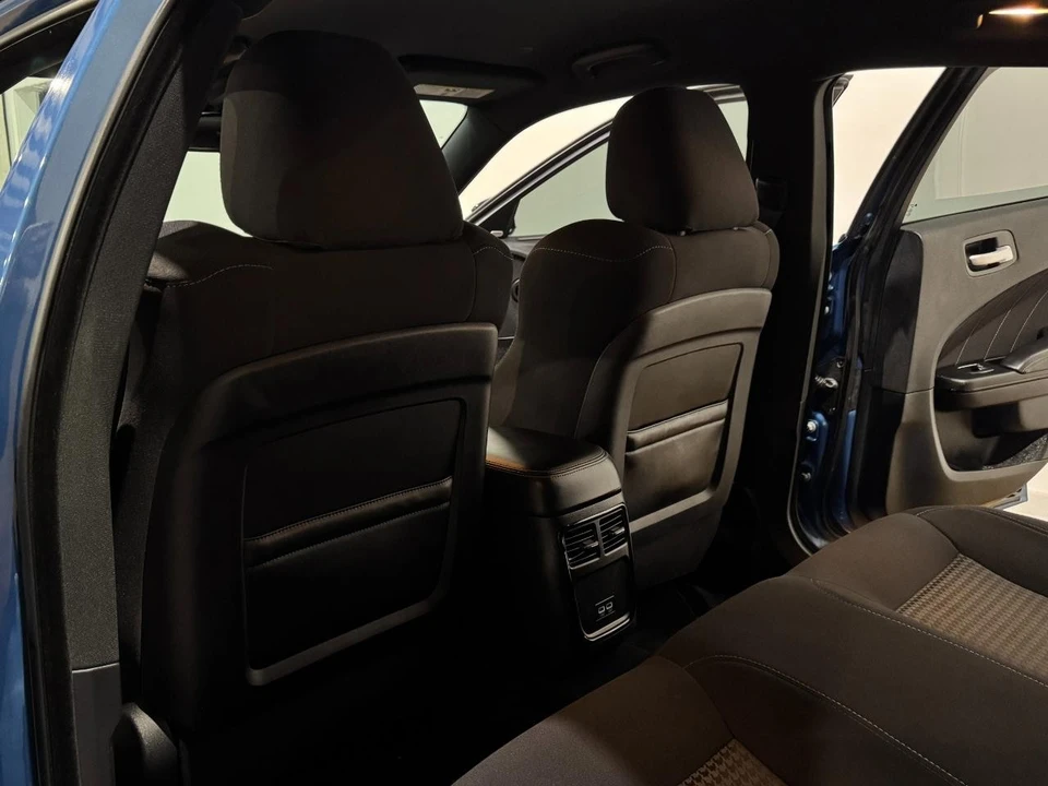 2023 Dodge Charger 7th Gen - Image 18 of 31