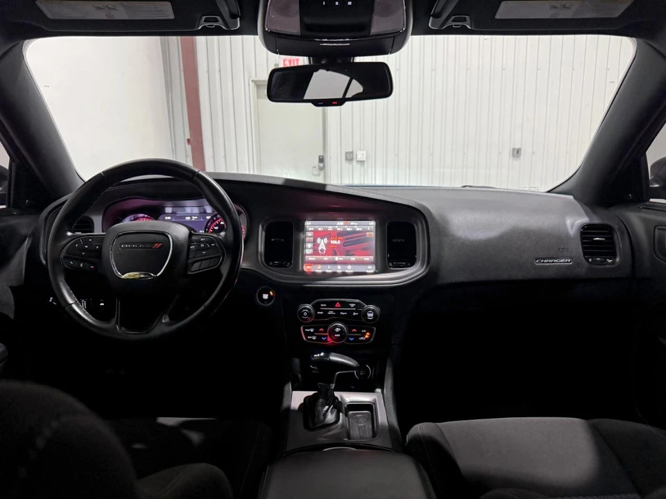 2023 Dodge Charger 7th Gen - Image 19 of 31