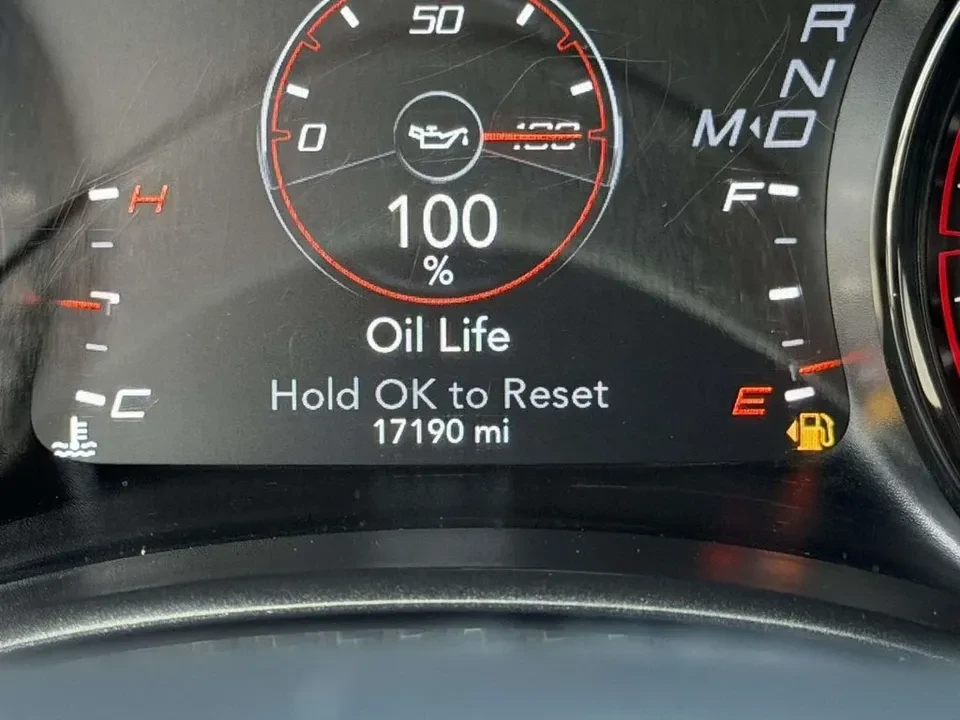 2023 Dodge Charger 7th Gen - Image 14 of 20