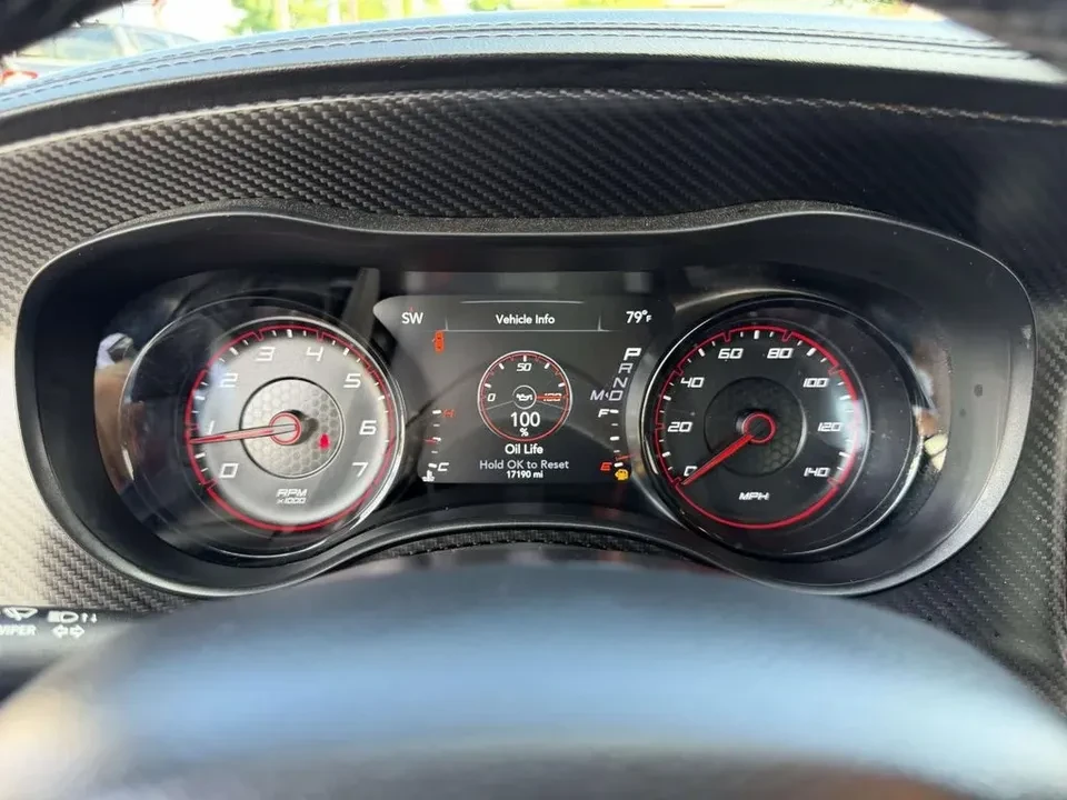 2023 Dodge Charger 7th Gen - Image 15 of 20