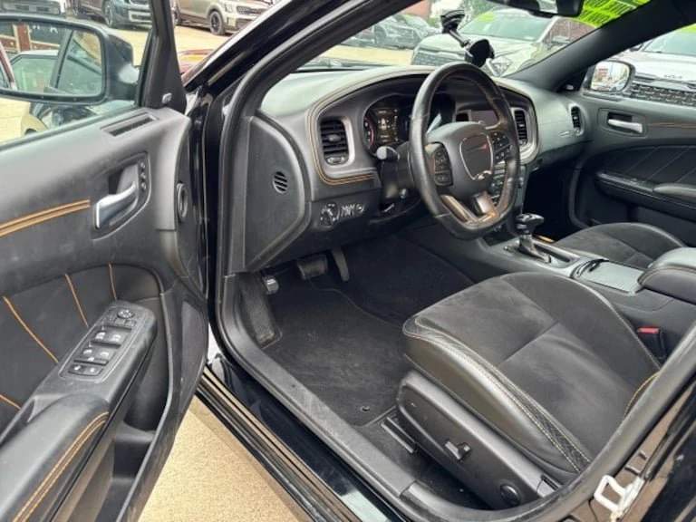 2023 Dodge Charger 7th Gen - Image 12 of 17