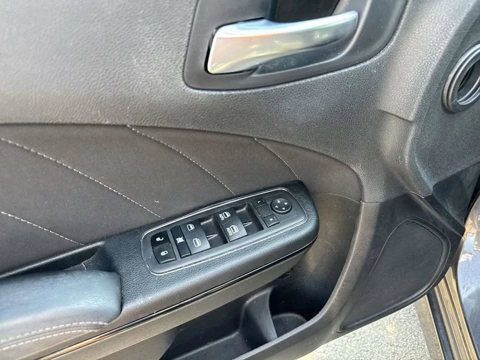 2023 Dodge Charger 7th Gen - Image 10 of 16