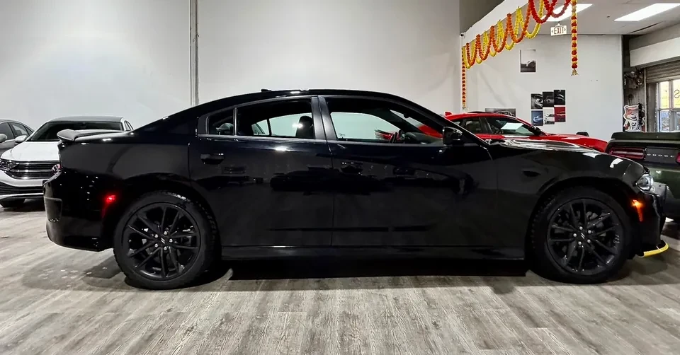 2023 Dodge Charger 7th Gen - Image 3 of 12
