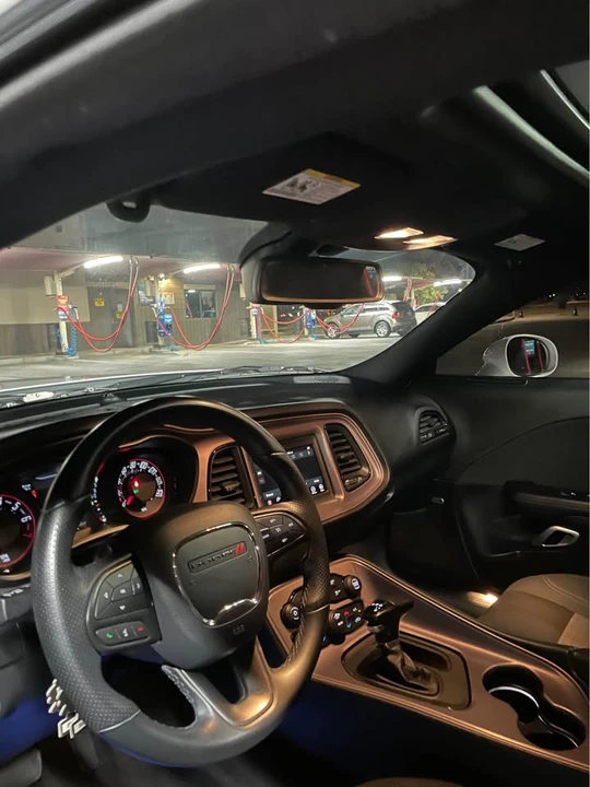 2023 Dodge Charger 7th Gen - Image 9 of 11