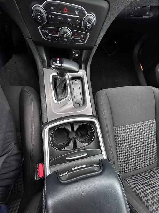 2023 Dodge Charger 7th Gen - Image 11 of 12