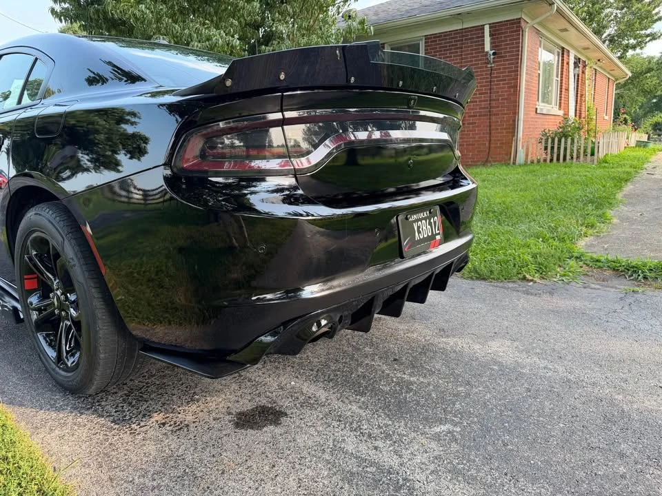 2023 Dodge Charger 7th Gen - Image 8 of 9