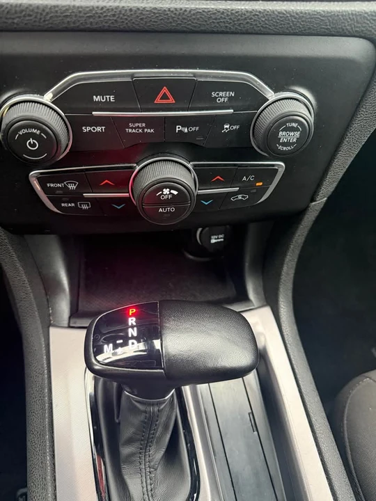 2023 Dodge Charger 7th Gen - Image 13 of 20