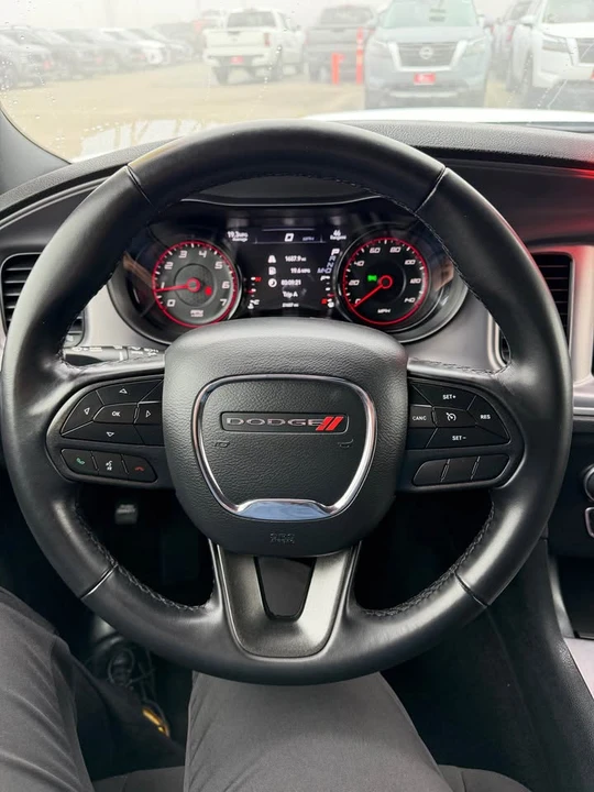 2023 Dodge Charger 7th Gen - Image 8 of 17
