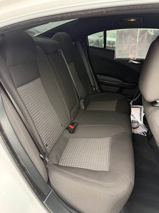 2023 Dodge Charger 7th Gen - Image 14 of 17
