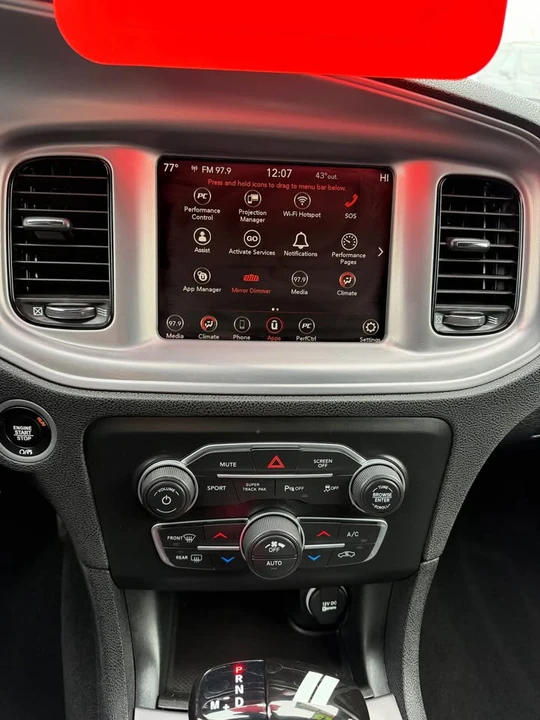 2023 Dodge Charger 7th Gen - Image 9 of 17
