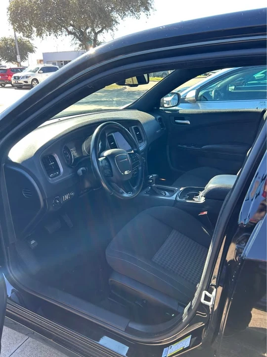 2023 Dodge Charger 7th Gen - Image 4 of 10