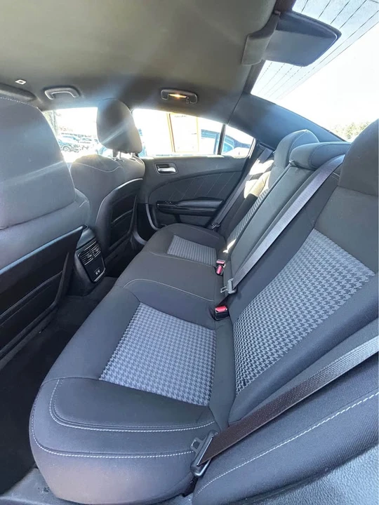 2023 Dodge Charger 7th Gen - Image 7 of 10