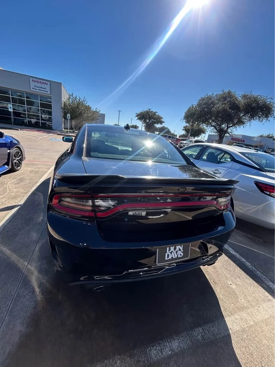 2023 Dodge Charger 7th Gen - Image 9 of 10