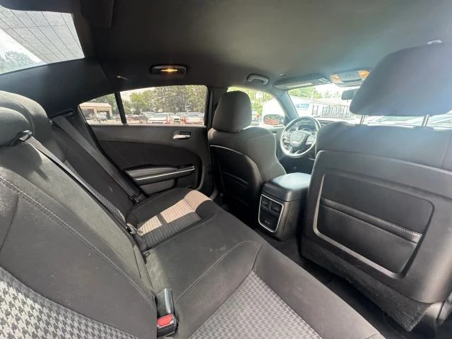 2023 Dodge Charger 7th Gen - Image 11 of 31