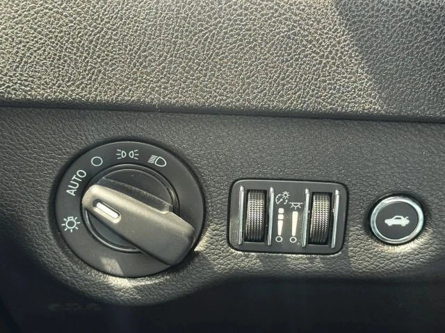 2023 Dodge Charger 7th Gen - Image 31 of 31