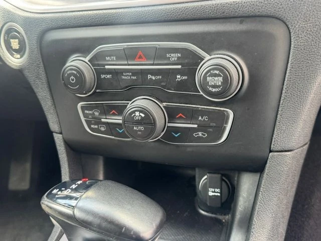 2023 Dodge Charger 7th Gen - Image 23 of 31