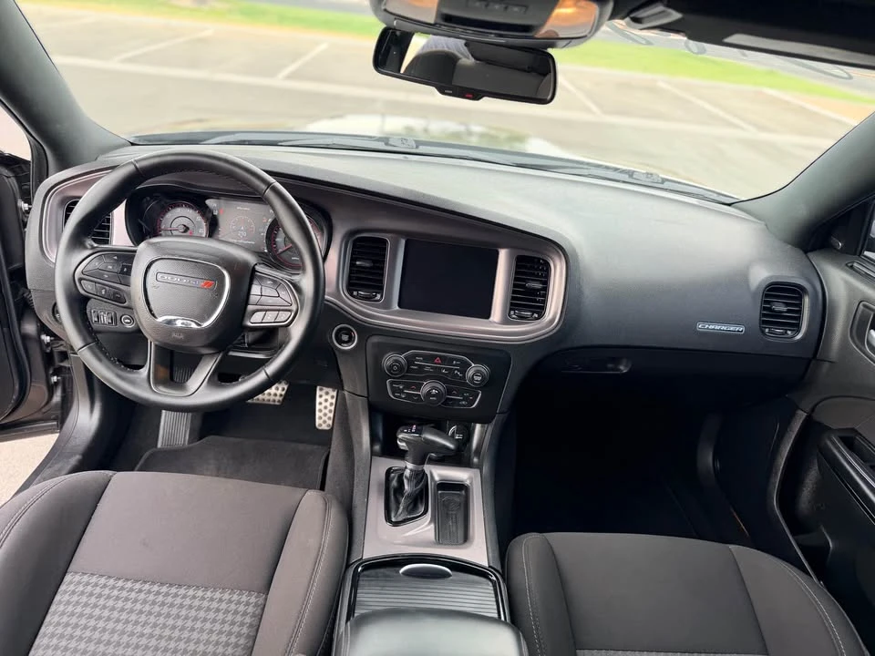 2023 Dodge Charger 7th Gen - Image 9 of 15