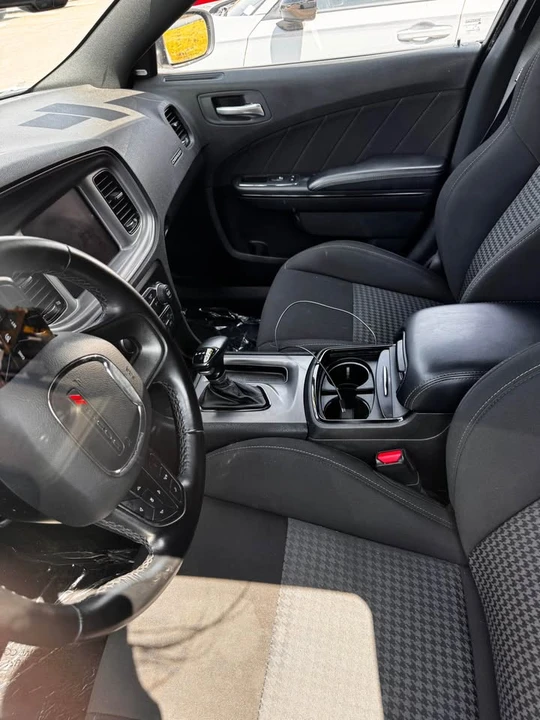 2023 Dodge Charger 7th Gen - Image 2 of 4