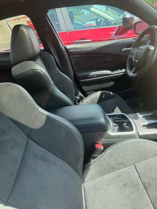 2023 Dodge Charger 7th Gen - Image 7 of 9