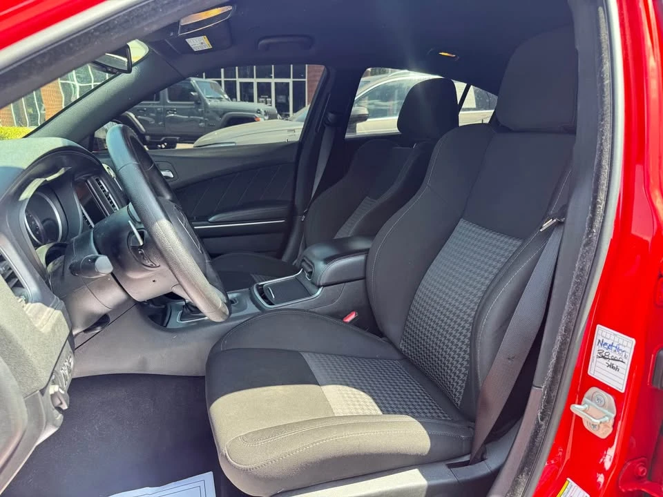 2023 Dodge Charger 7th Gen - Image 5 of 6