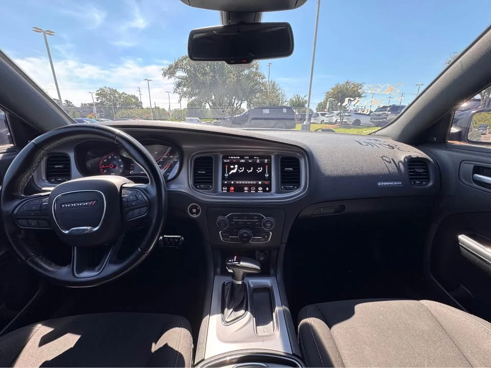 2023 Dodge Charger 7th Gen - Image 8 of 10