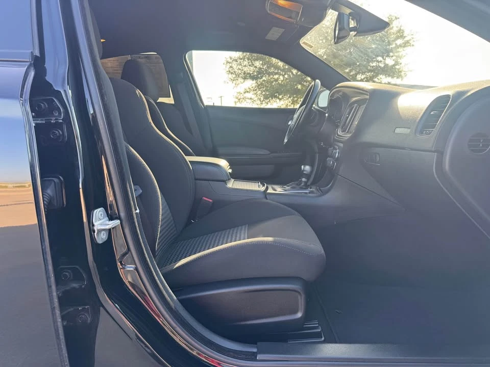 2023 Dodge Charger 7th Gen - Image 8 of 11