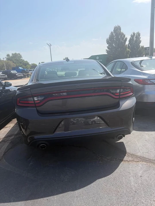 2023 Dodge Charger 7th Gen - Image 7 of 10