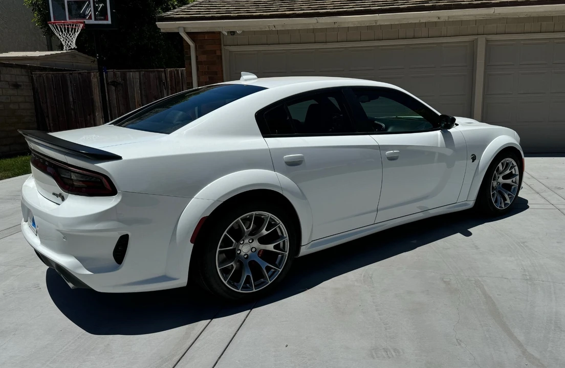 2023 Dodge Charger SRT Hellcat 7th Gen - Image 4 of 9