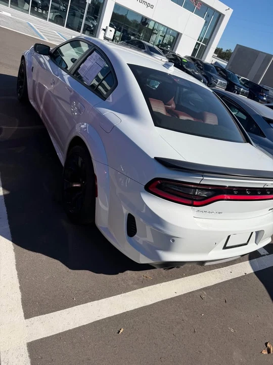 2023 Dodge Charger SRT Hellcat 7th Gen - Image 5 of 7