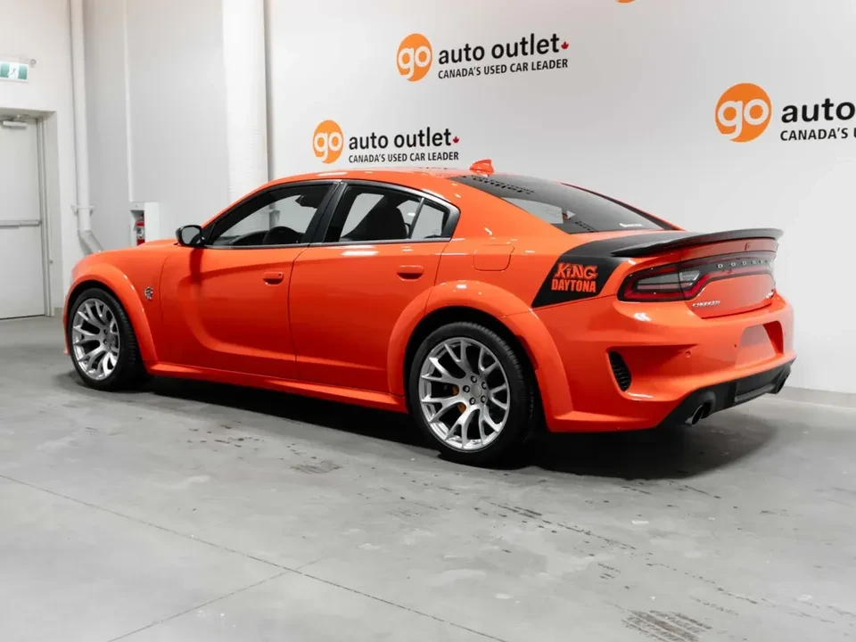 2023 Dodge Charger - Image 7 of 12