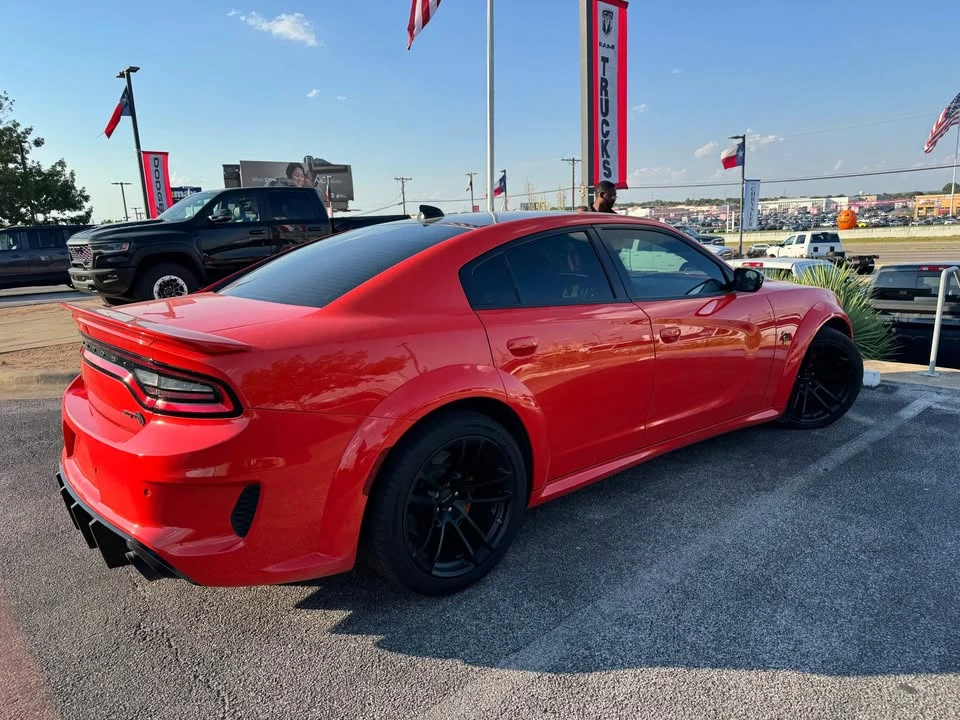 2023 Dodge Charger SRT Hellcat 7th Gen - Image 7 of 10