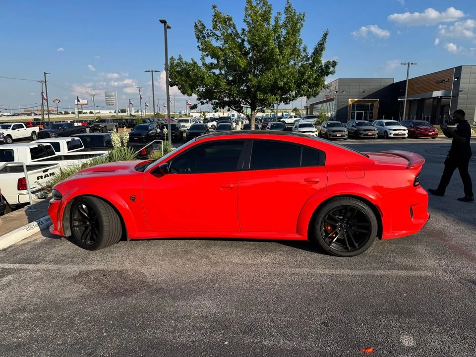 2023 Dodge Charger SRT Hellcat 7th Gen - Image 4 of 10