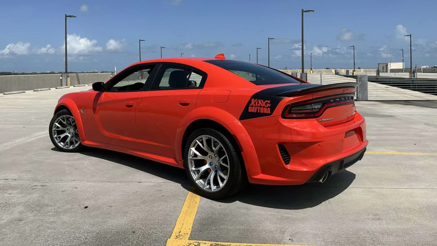 2023 Dodge Charger SRT Hellcat 7th Gen - Image 9 of 19