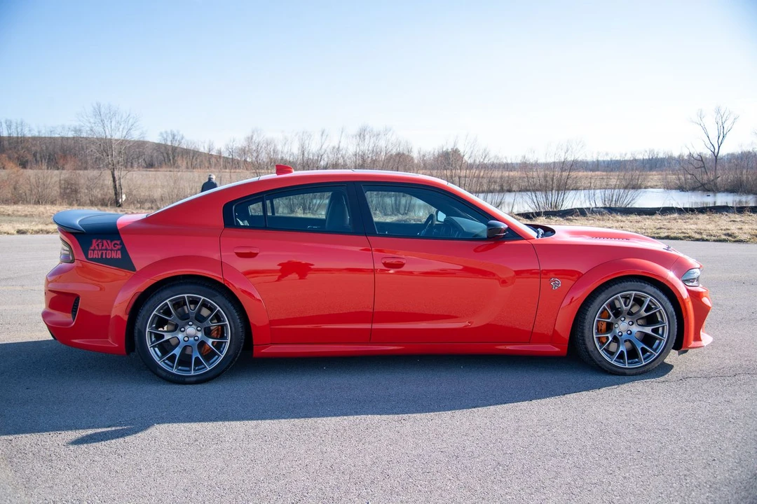 2023 Dodge Charger SRT Hellcat 7th Gen - Image 7 of 15