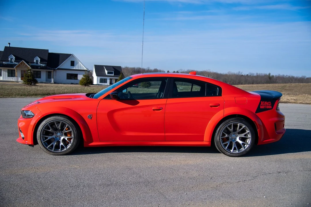 2023 Dodge Charger SRT Hellcat 7th Gen - Image 4 of 15