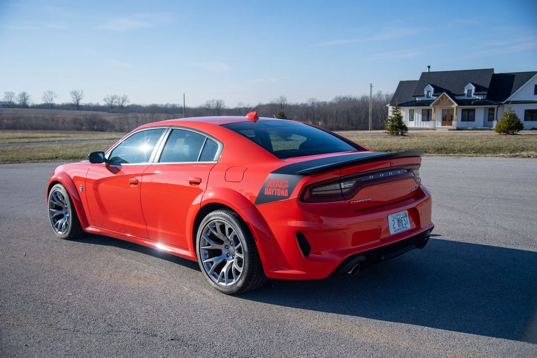 2023 Dodge Charger SRT Hellcat 7th Gen - Image 5 of 15