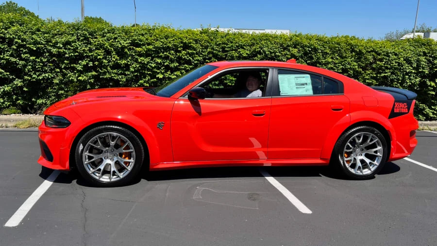 2023 Dodge Charger SRT Hellcat 7th Gen - Image 2 of 18