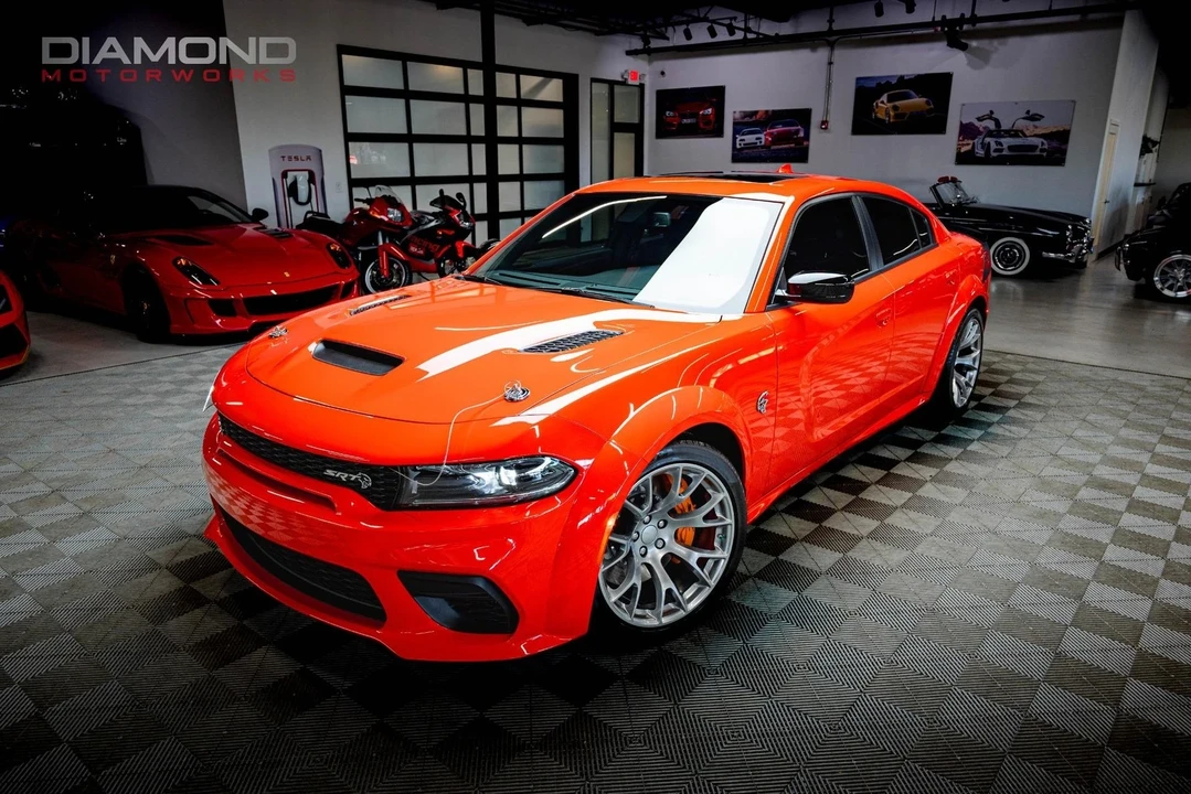 2023 Dodge Charger 7th Gen - Image 9 of 12