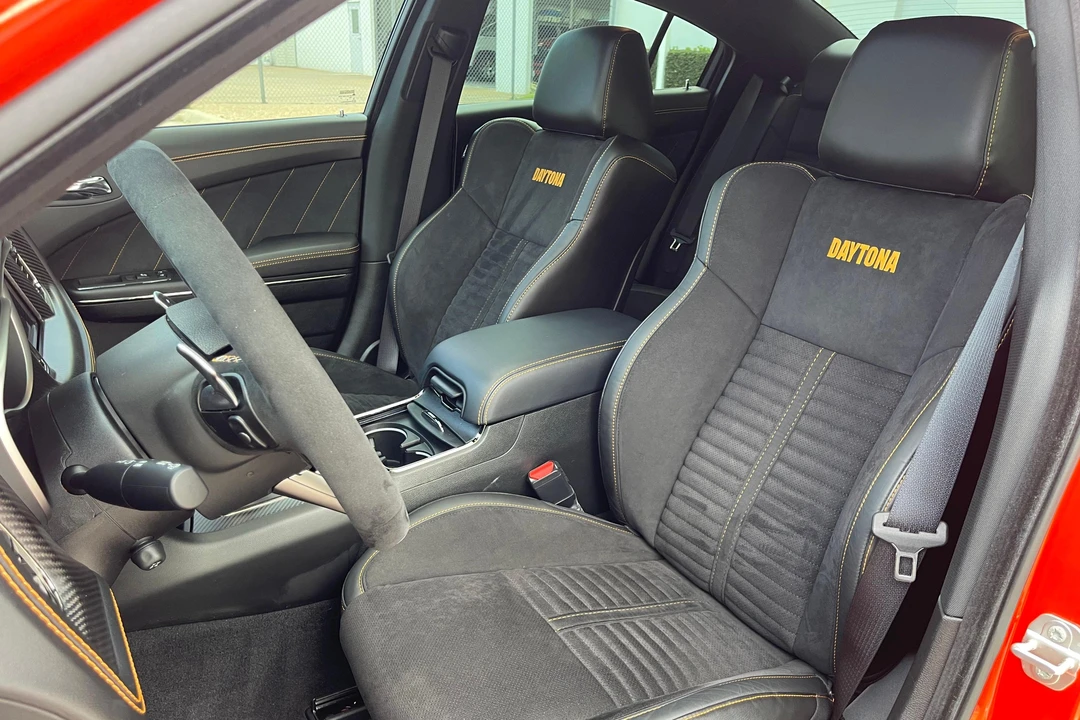 2023 Dodge Charger SRT Hellcat 7th Gen - Image 28 of 31